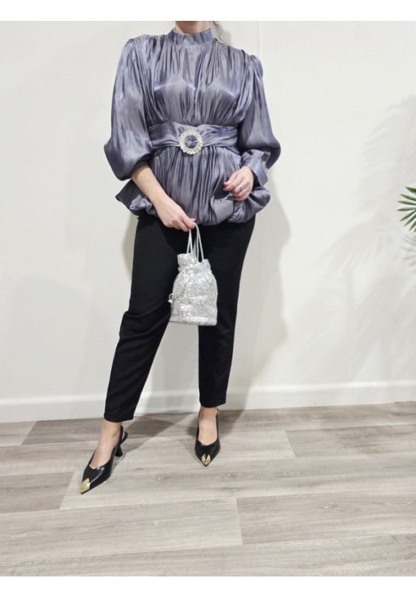 Blusa Satin Luxury Gris